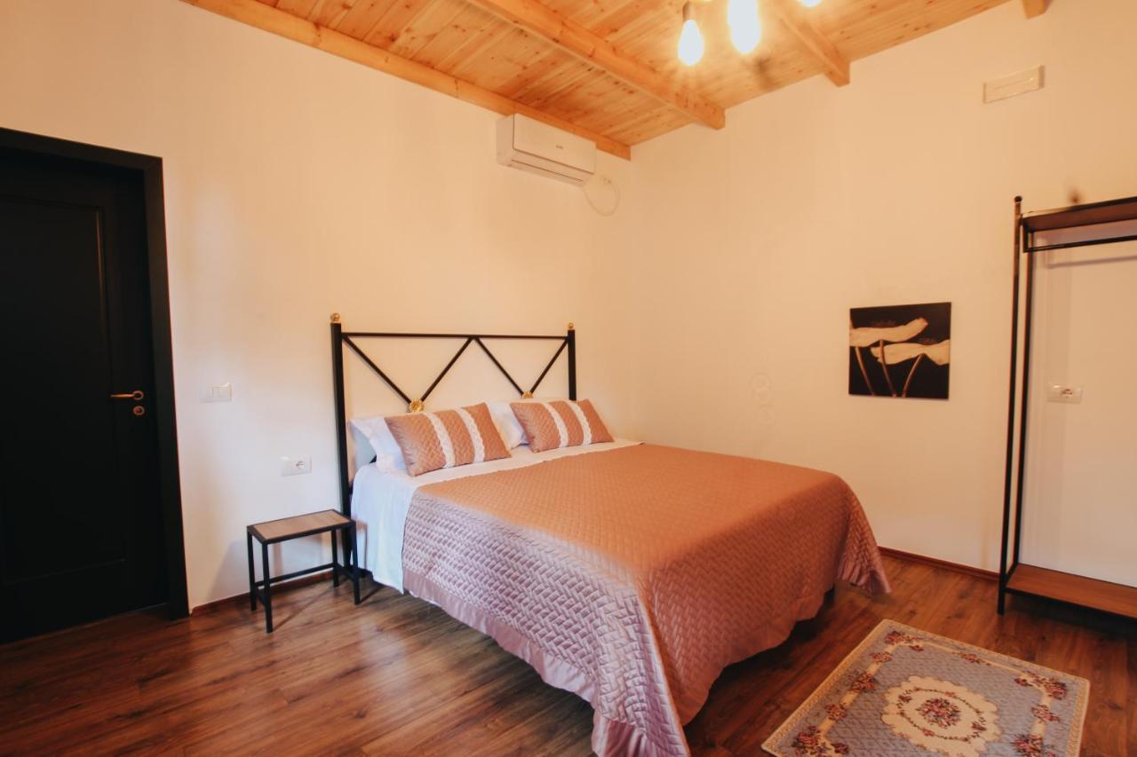 Bujtina Maria Hotel Stegopull Luaran gambar